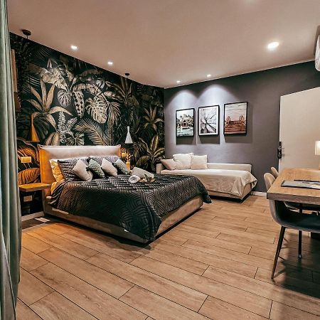 B&B Salus Civico 23 เรจโจเอมิเลีย ภายนอก รูปภาพ