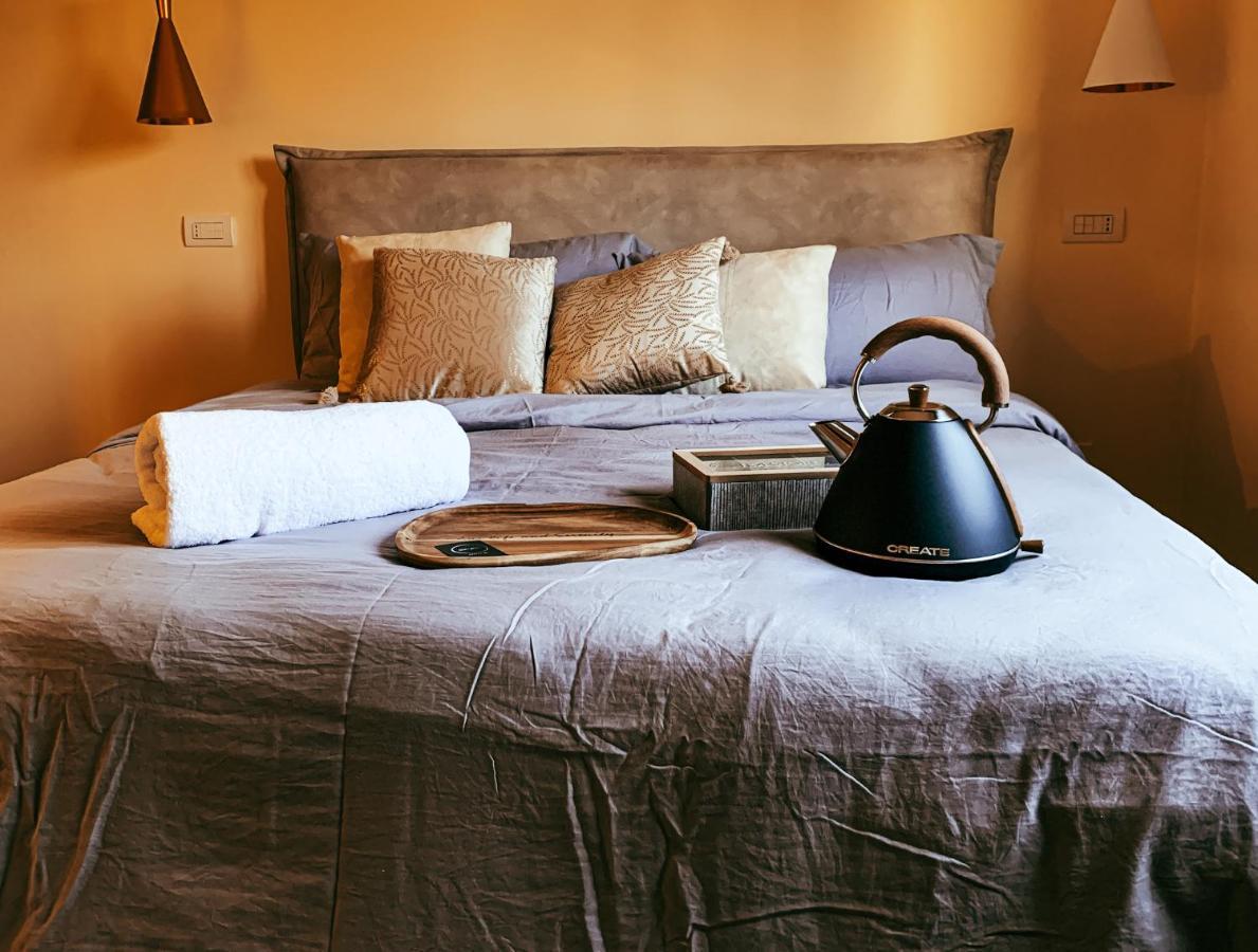 B&B Salus Civico 23 เรจโจเอมิเลีย ภายนอก รูปภาพ