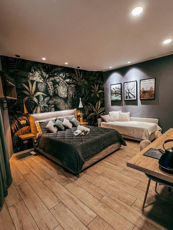 B&B Salus Civico 23 เรจโจเอมิเลีย ภายนอก รูปภาพ