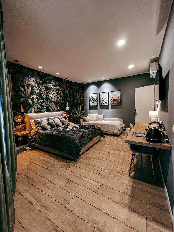 B&B Salus Civico 23 เรจโจเอมิเลีย ภายนอก รูปภาพ